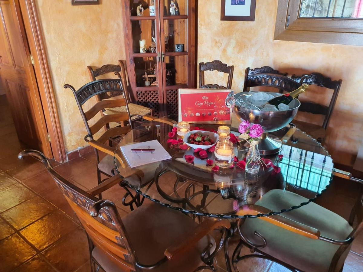 Casa Las Riquelas Саузал Екстериор снимка